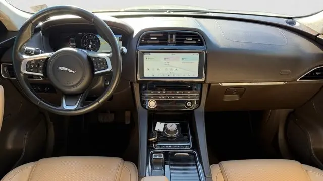 2020 Jaguar F-PACE 25t Prestige