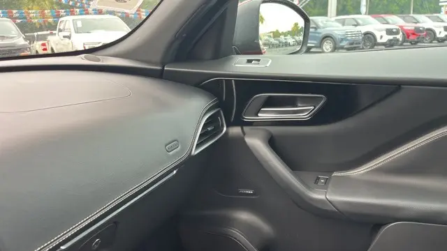 2017 Jaguar F-PACE 20d R-Sport