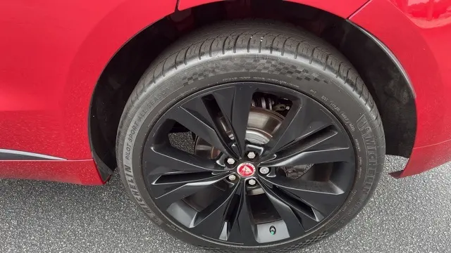 2017 Jaguar F-PACE 20d R-Sport