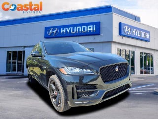 2017 Jaguar F-PACE with Black Exterior