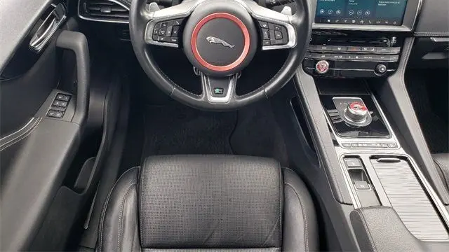 2018 Jaguar F-PACE 20d R-Sport