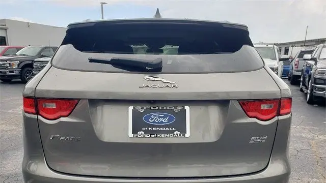 2018 Jaguar F-PACE 20d R-Sport