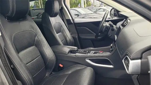 2018 Jaguar F-PACE 20d R-Sport