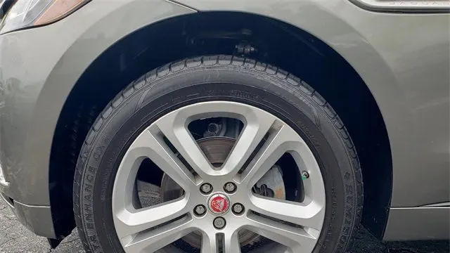 2018 Jaguar F-PACE 20d R-Sport