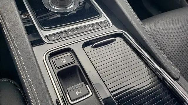 2018 Jaguar F-PACE 20d R-Sport
