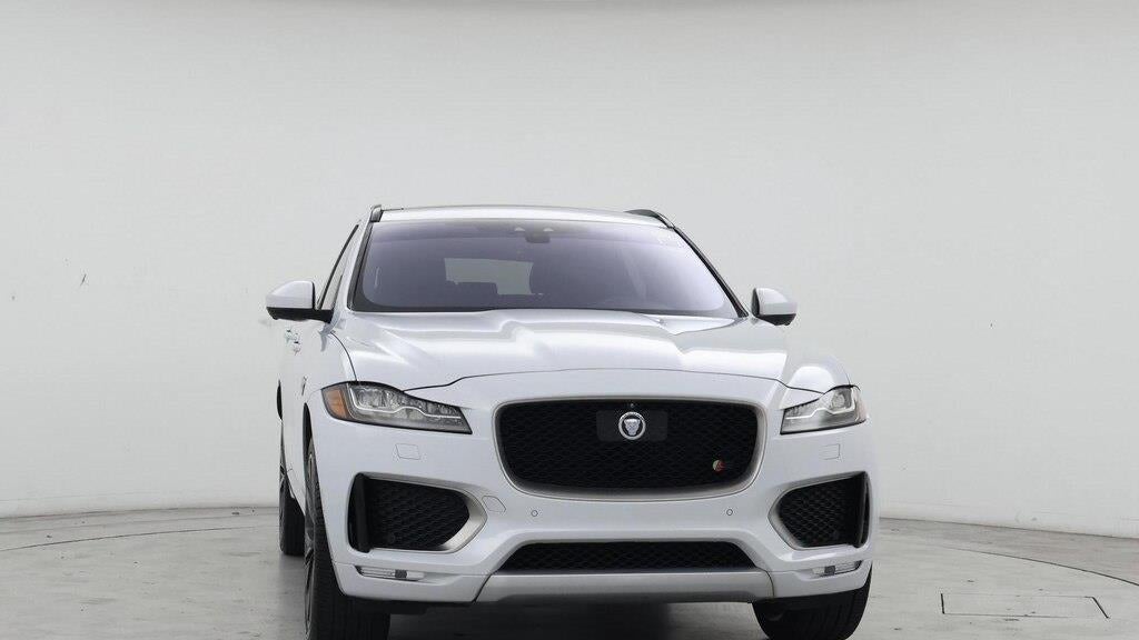 2019 Jaguar F-PACE S