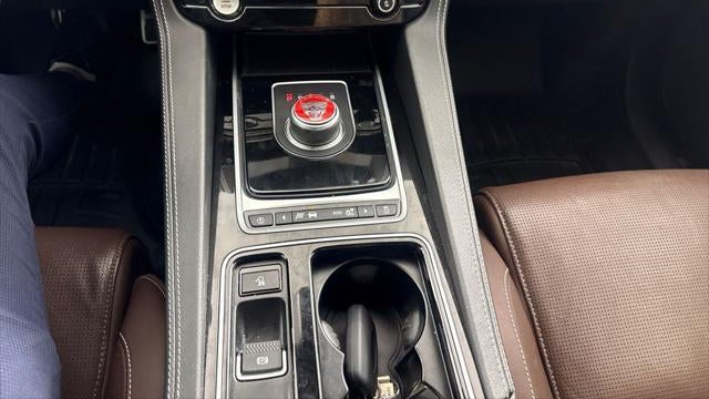 2018 Jaguar F-PACE S