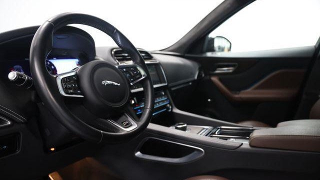 2020 Jaguar F-PACE S