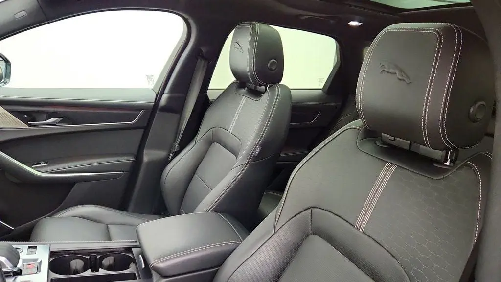 2025 Jaguar F-PACE - $33,695