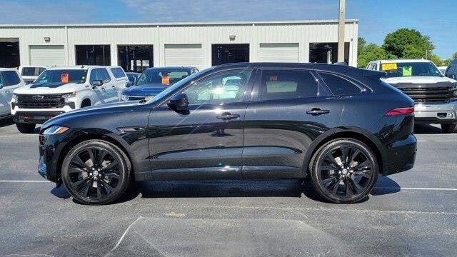 2025 Jaguar F-PACE P250 R-Dynamic S