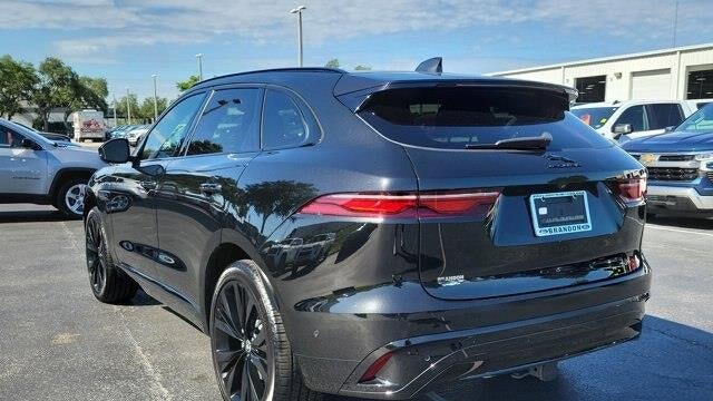 2025 Jaguar F-PACE P250 R-Dynamic S