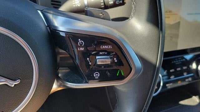 2025 Jaguar F-PACE P250 R-Dynamic S