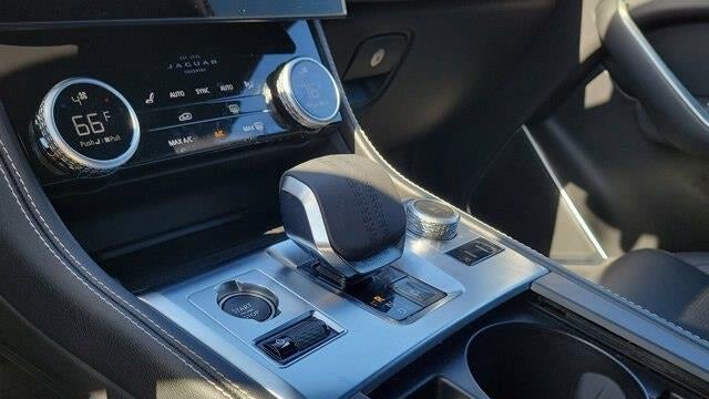 2025 Jaguar F-PACE P250 R-Dynamic S