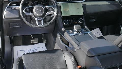 2024 Jaguar F-PACE SVR