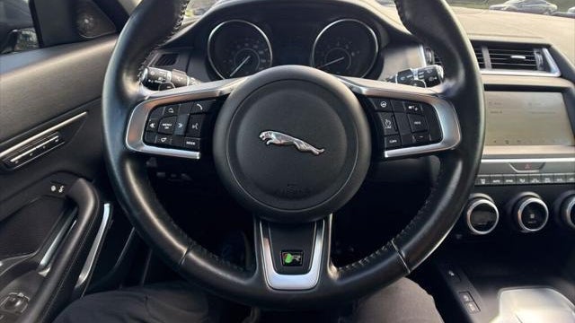 2020 Jaguar E-PACE P250 SE
