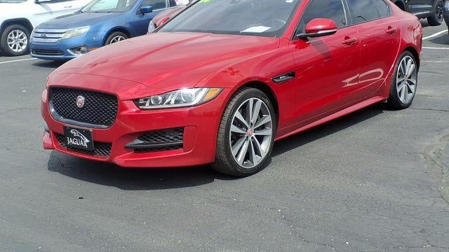 2018 Jaguar XE 35t R-Sport