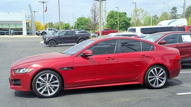 2018 Jaguar XE 35t R-Sport