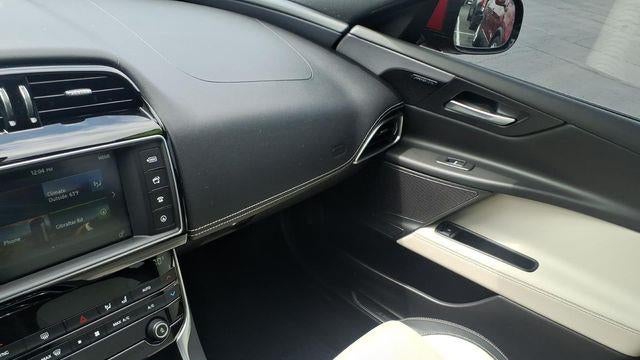 2018 Jaguar XE 35t R-Sport