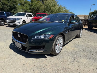 2017 Jaguar XF 20D Prestige 4DR Sedan
