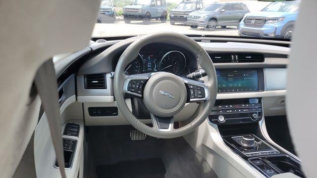 2020 Jaguar XF 25t Prestige