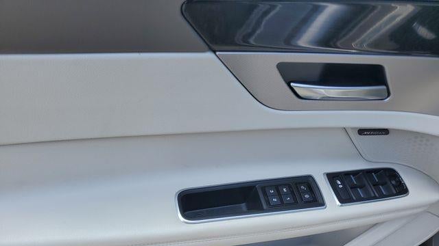 2020 Jaguar XF 25t Prestige