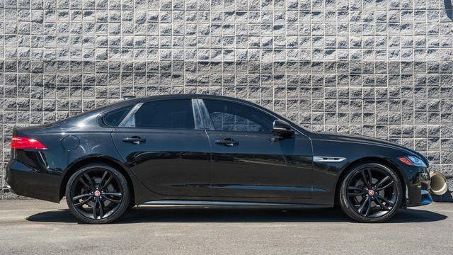2018 Jaguar XF 25t R-Sport