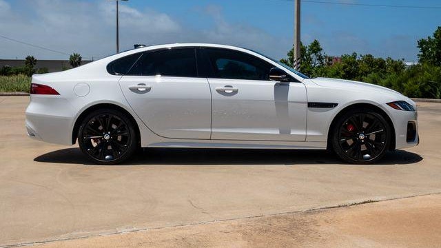 2024 Jaguar XF P300 R-Dynamic SE