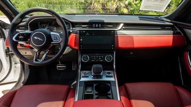 2024 Jaguar XF P300 R-Dynamic SE