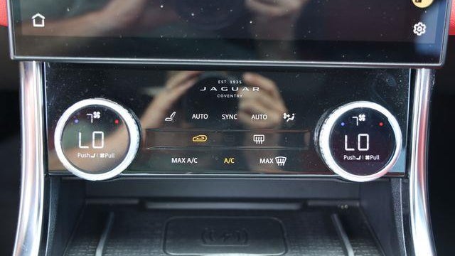 2024 Jaguar XF P300 R-Dynamic SE