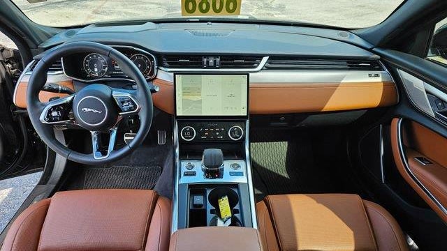 2024 Jaguar XF P300 R-Dynamic SE