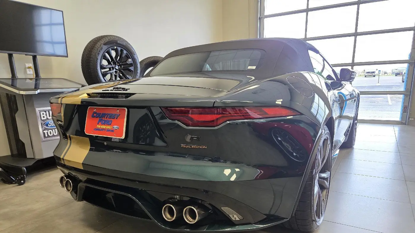 2024 Jaguar F-TYPE P575 R75