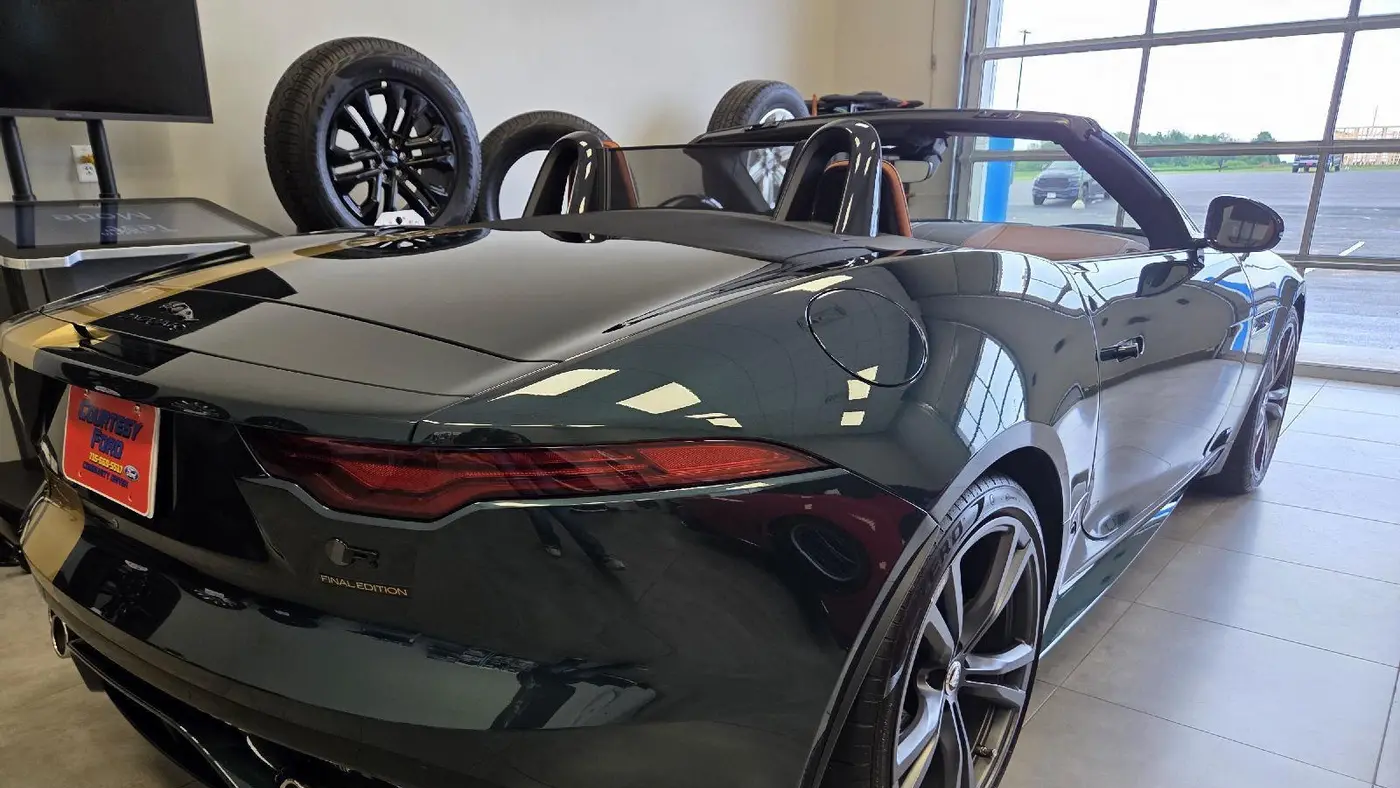 2024 Jaguar F-TYPE P575 R75