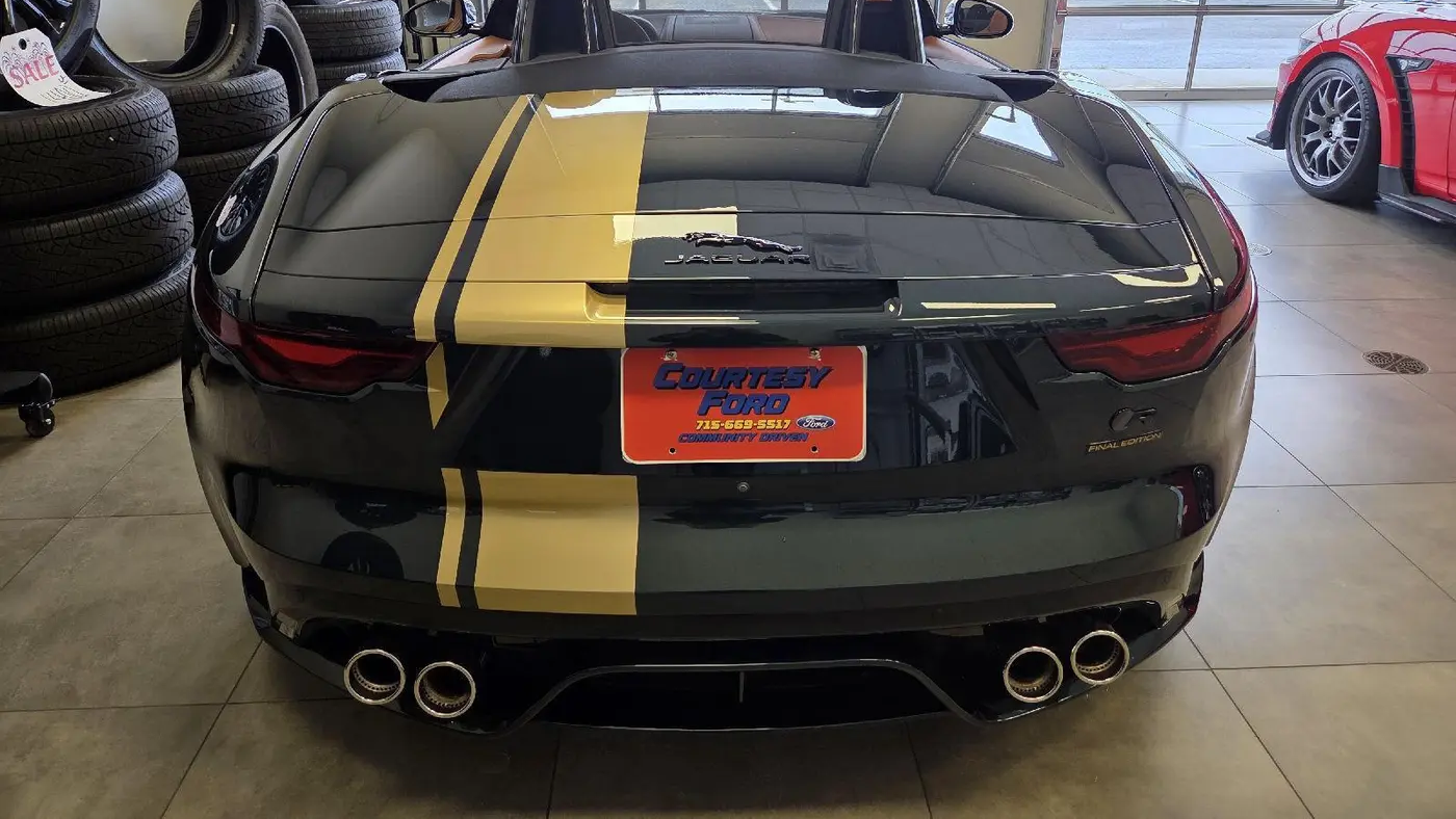 2024 Jaguar F-TYPE P575 R75