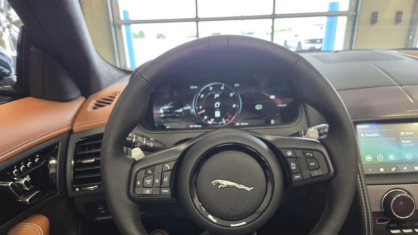 2024 Jaguar F-TYPE P575 R75