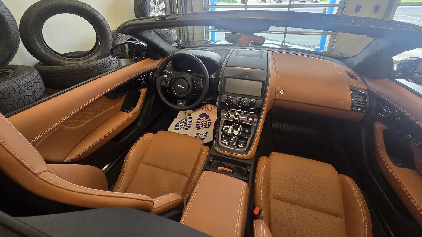 2024 Jaguar F-TYPE P575 R75