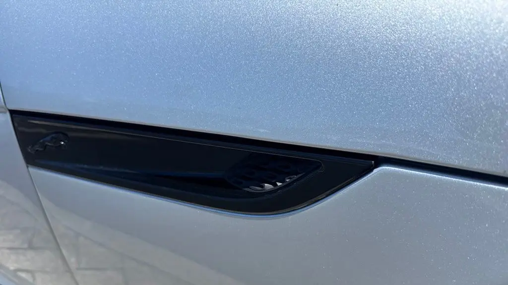 2022 Jaguar F-TYPE R