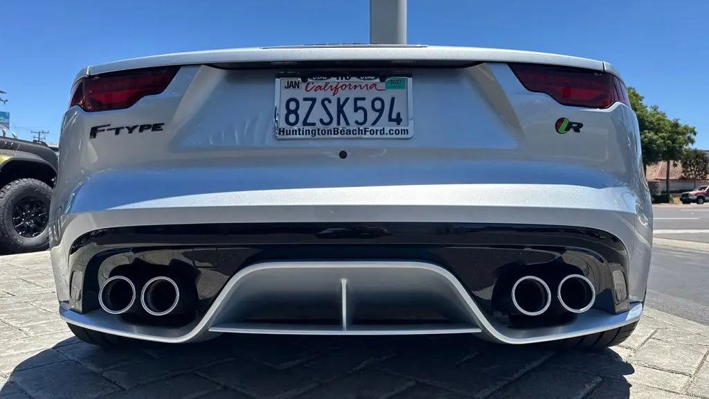 2022 Jaguar F-TYPE R