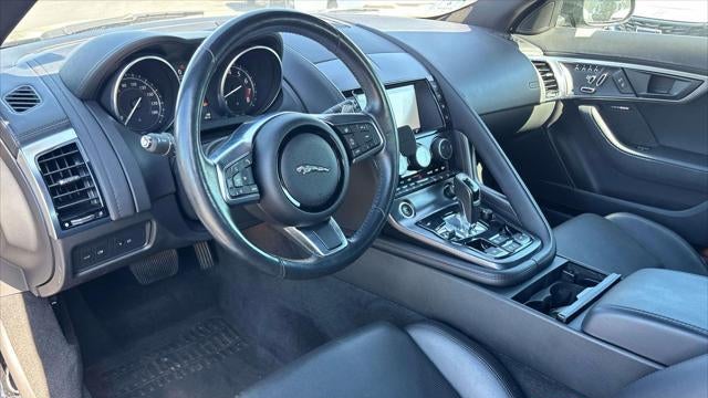 2018 Jaguar F-TYPE R-Dynamic