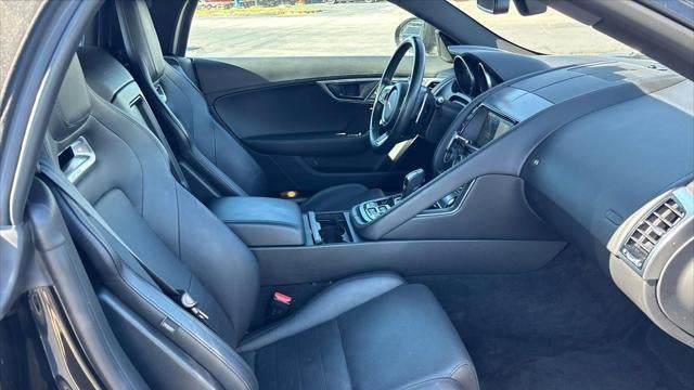 2018 Jaguar F-TYPE R-Dynamic