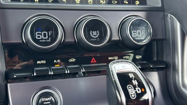 2019 Jaguar F-TYPE P380