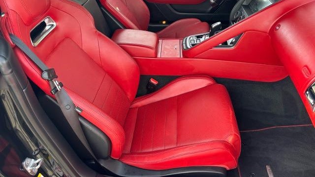 2019 Jaguar F-TYPE P380