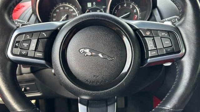 2019 Jaguar F-TYPE P380