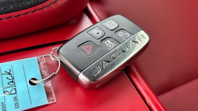 2019 Jaguar F-TYPE P380