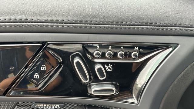 2021 Jaguar F-TYPE P300