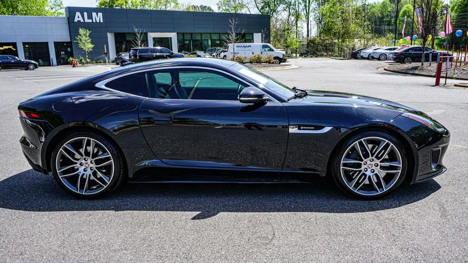 2020 Jaguar F-TYPE R-Dynamic