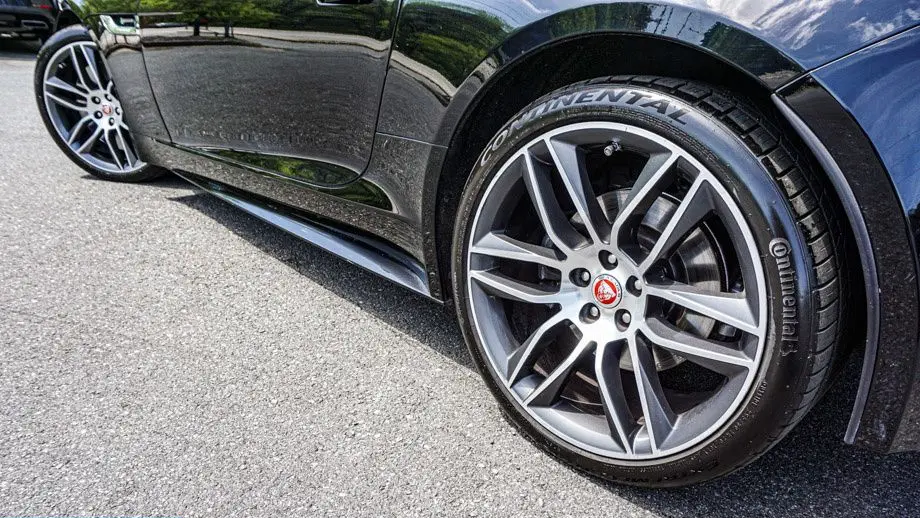 2020 Jaguar F-TYPE R-Dynamic