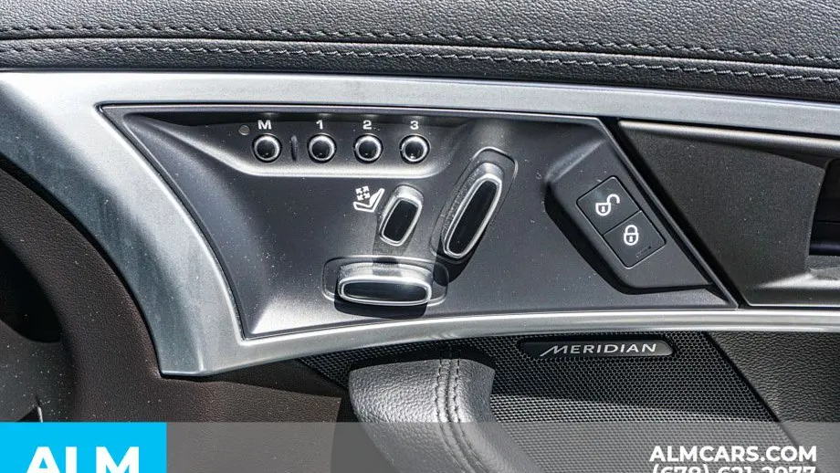 2020 Jaguar F-TYPE R-Dynamic
