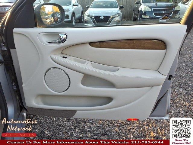 2003 Jaguar X-Type - $8,999