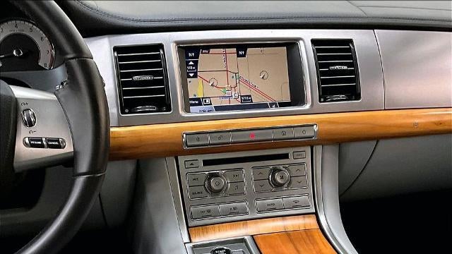 2010 Jaguar XF Base