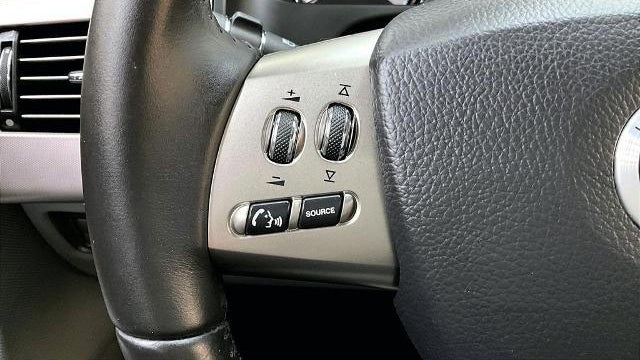 2010 Jaguar XF Base